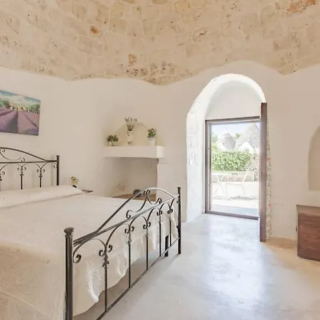 Trulli Antonio, Authentic Apulian Trullo With Private Pool فيلة